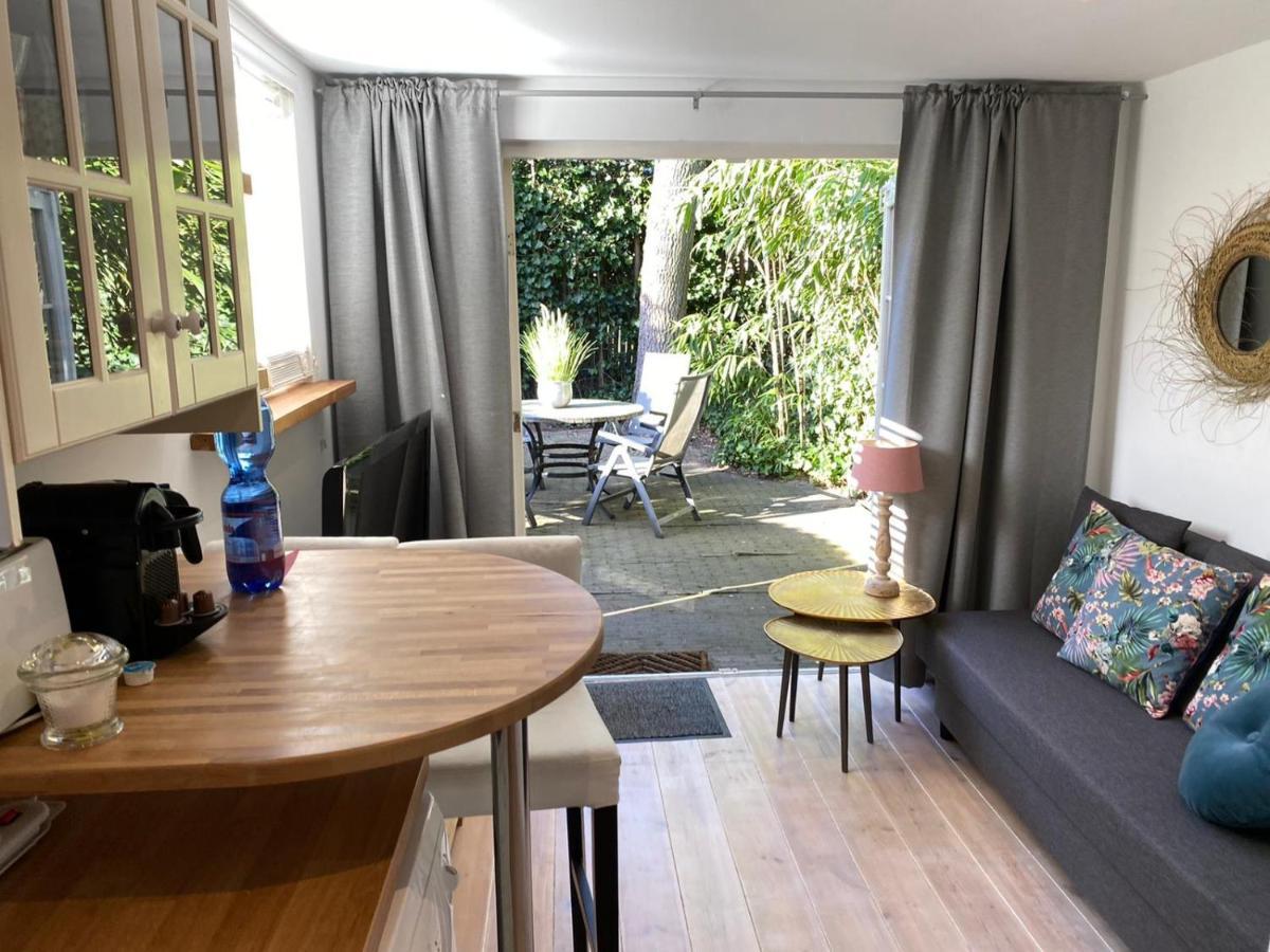 Studio Lief Bergen Binnen, Bij Bos Duin En Dorp Bagian luar foto