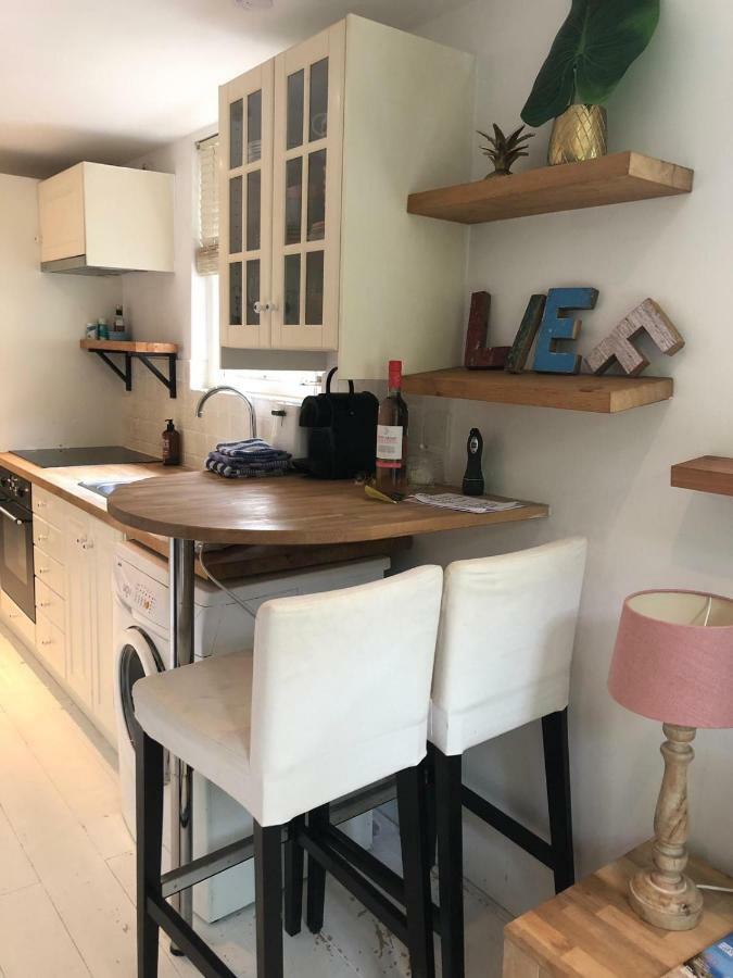 Studio Lief Bergen Binnen, Bij Bos Duin En Dorp Bagian luar foto